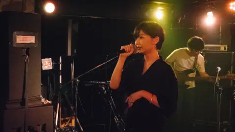 P1077210