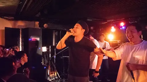 P1077790